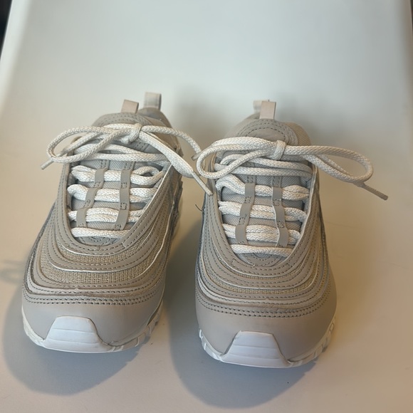 Nike Women’s Air Max 97 Light Bone / Phantom - size 6 - Picture 3 of 11